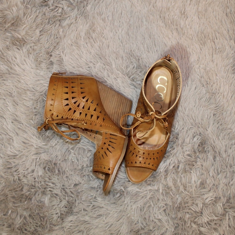 CCOCCI | Lace Up “Celine” Wedges (Cognac)